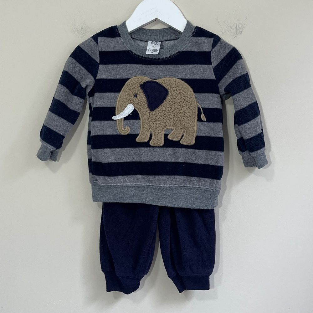 Carter’s Child of Mine Baby Boy Fleece Outfit Size 12 months